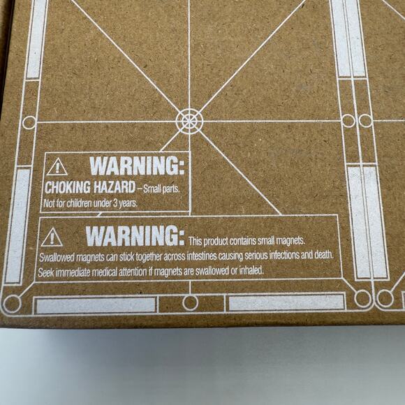 NEW MAGNA-TILES Color Shop Floral 20-Piece Magnetic Construction Set - Picture 5 of 6